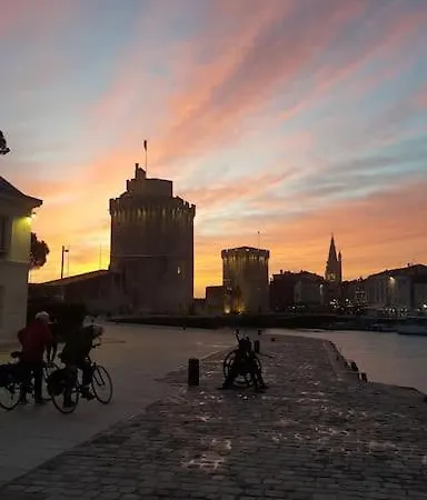 Casa vacanze maison aytré la rochelle bord de mer quartre chambres *